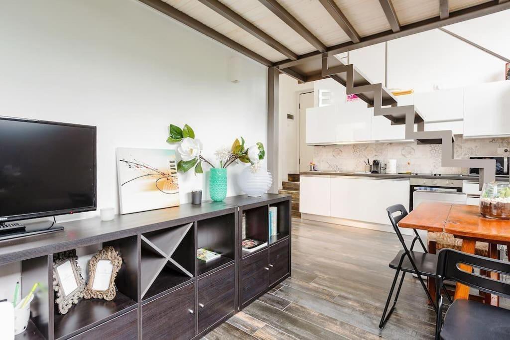 Navigli Luxury Loft - Apartment In Milano ภายนอก รูปภาพ